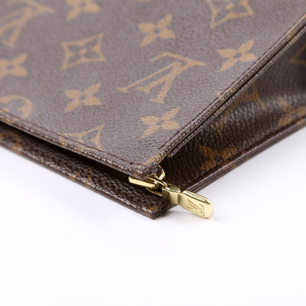 Toiletry Pouch 15 Monogram