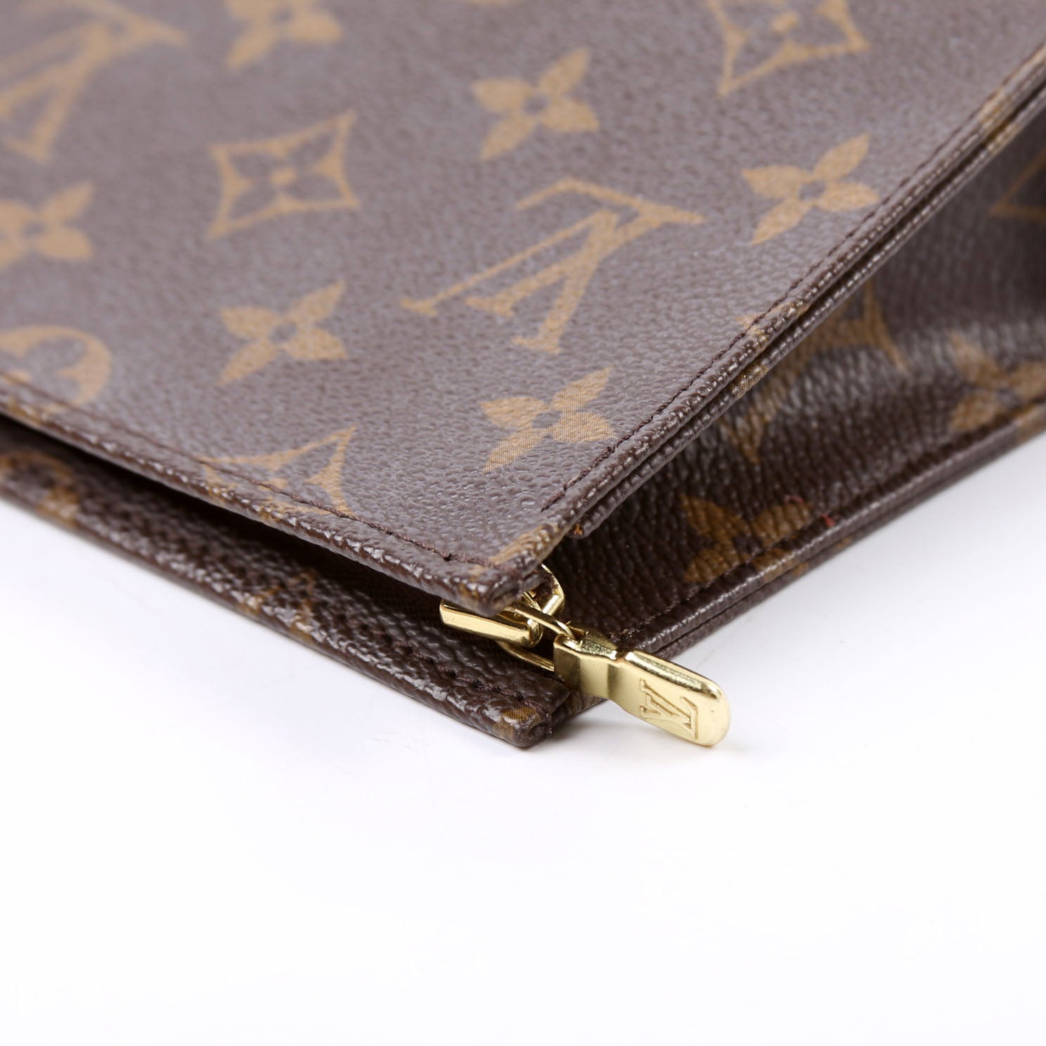 Toiletry Pouch 15 Monogram