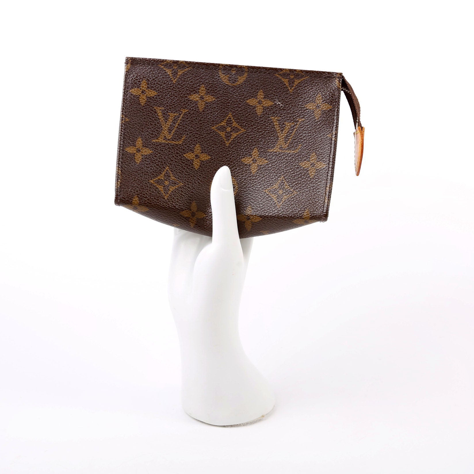 Toiletry Pouch 15 Monogram