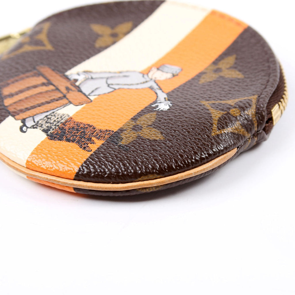 Round Coin Purse Groom Bellhop Monogram