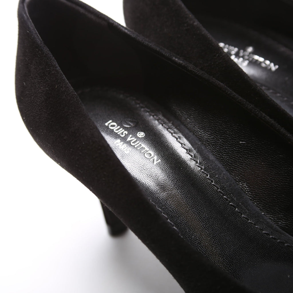 Rendez Vous Suede Pumps Size 36.5 Black