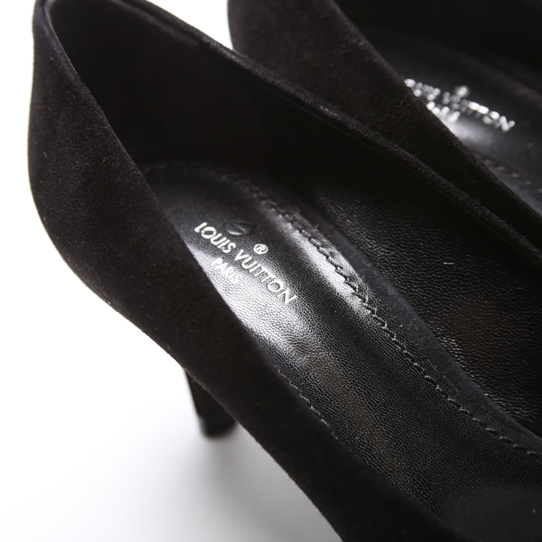 Rendez Vous Suede Pumps Size 36.5 Black