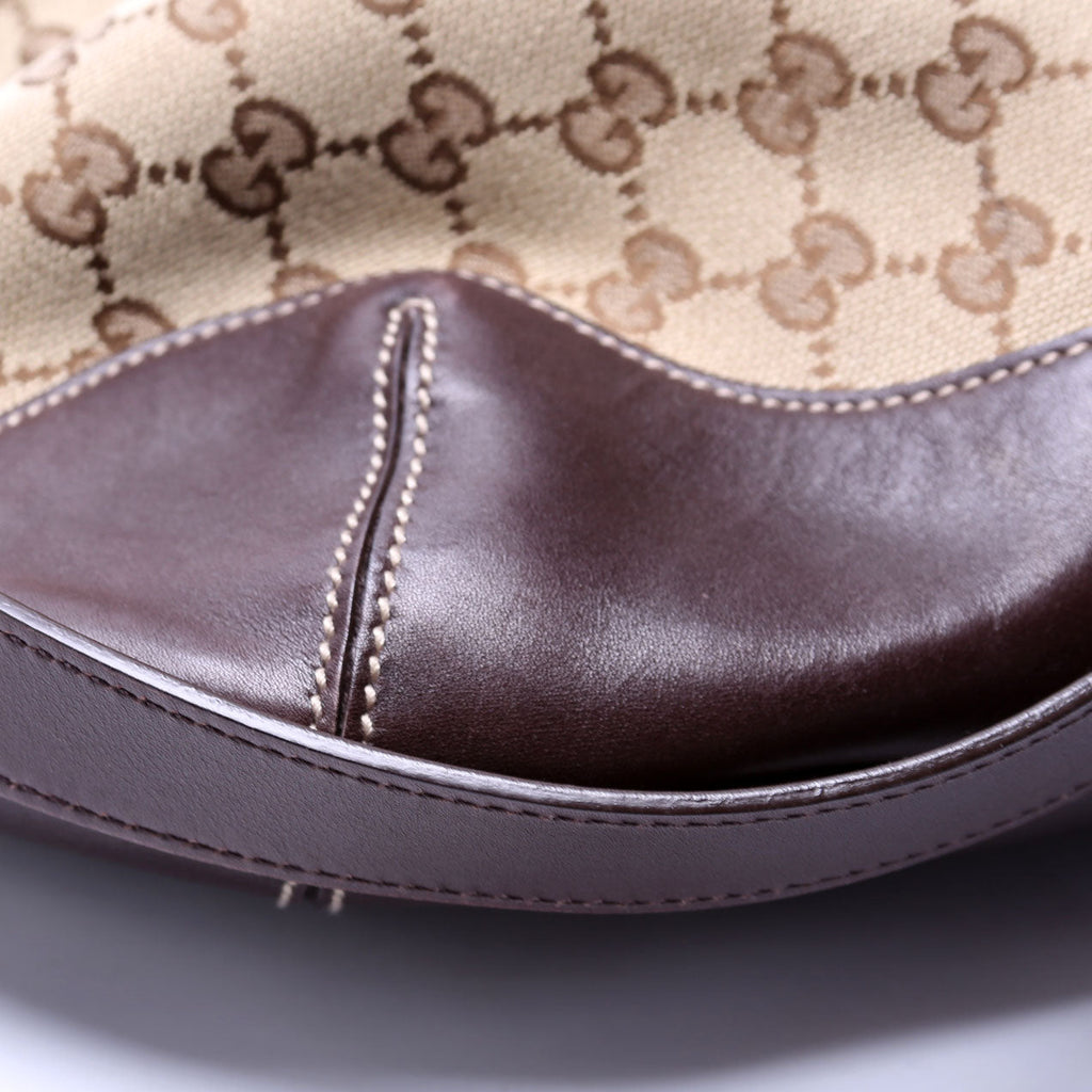 169976 GG Canvas Peggy Bamboo Hobo Brown