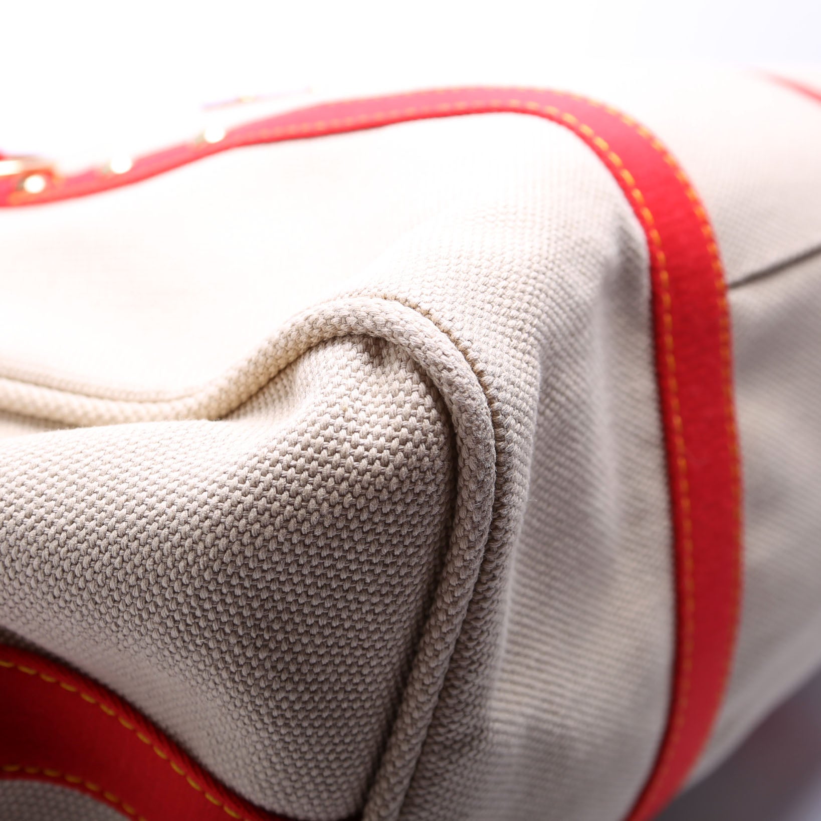 Antigua Sac Weekend Duffel Beige/Red