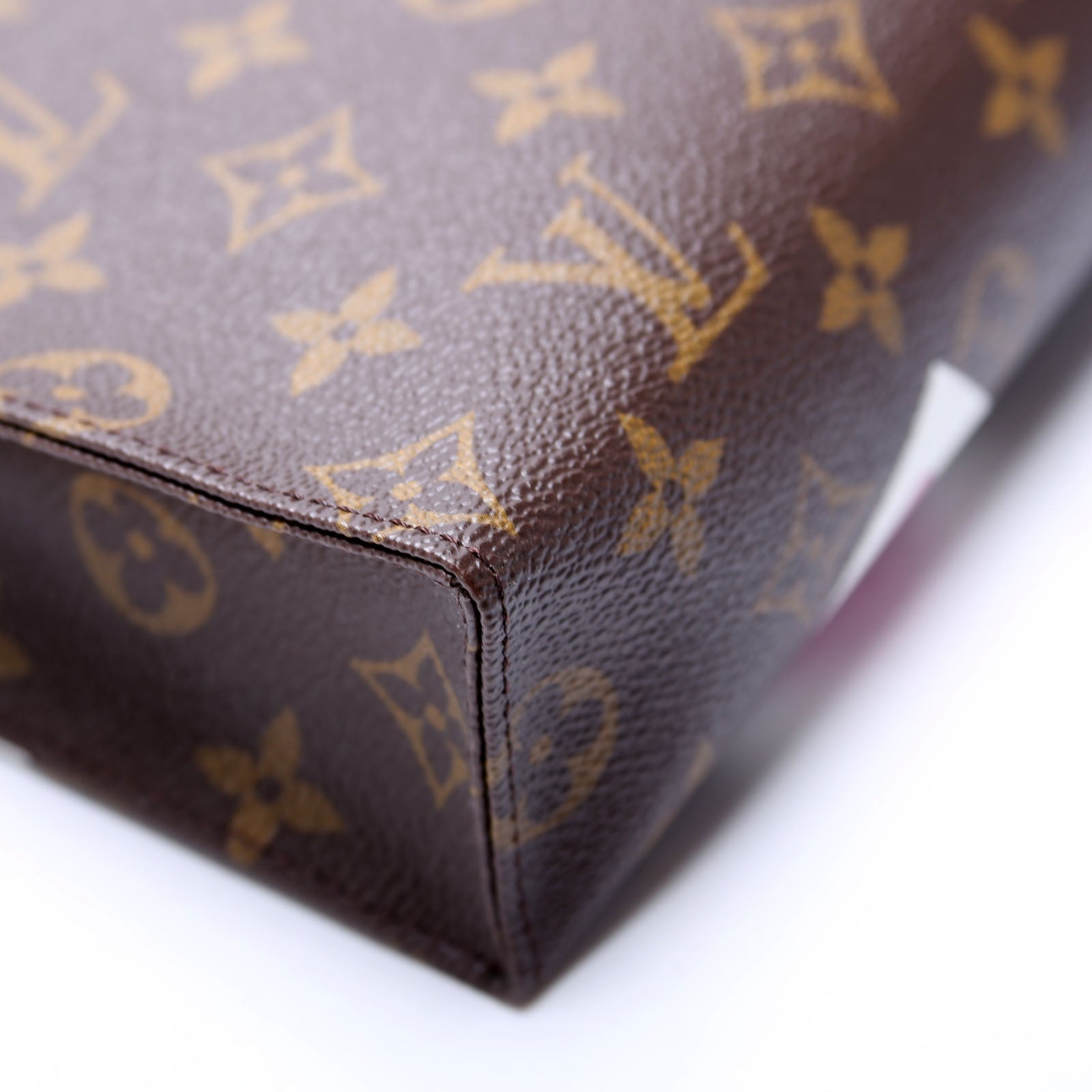 Toiletry 26 Game On Monogram