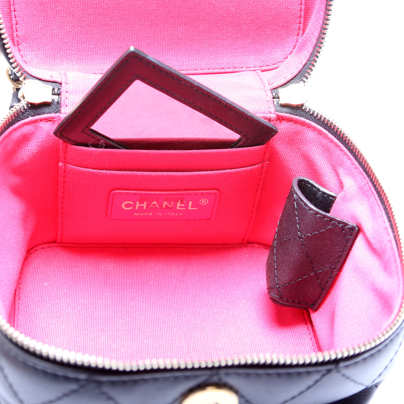 CC Vanity Case With Chain Small RFID Black