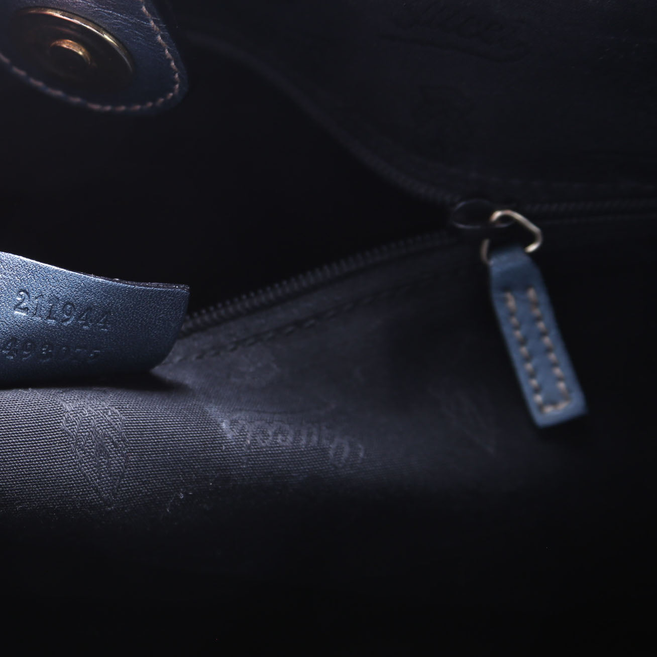 211944 Sukey GG Leather Medium Blue