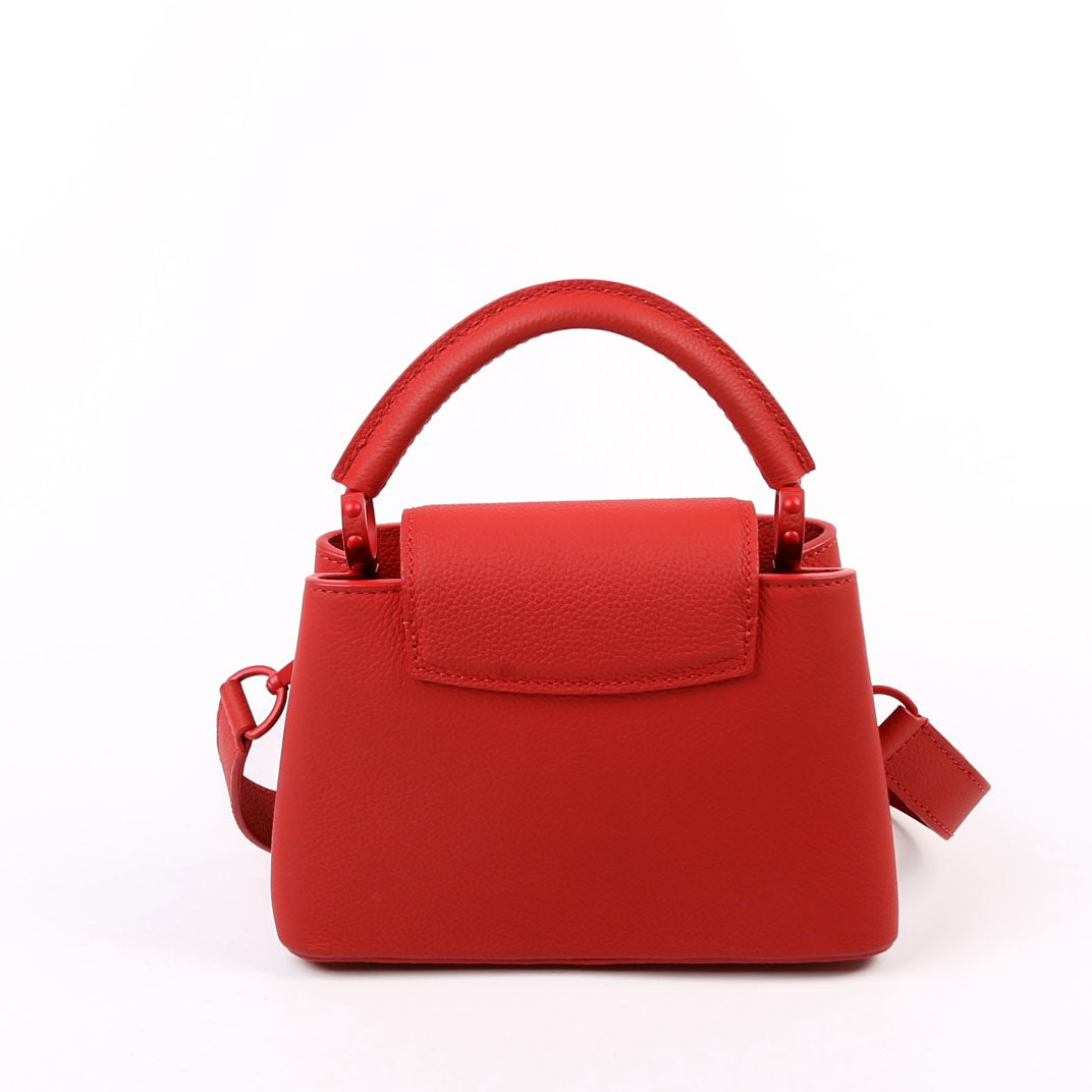 Capucines Mini Taurillon Monochrome Red