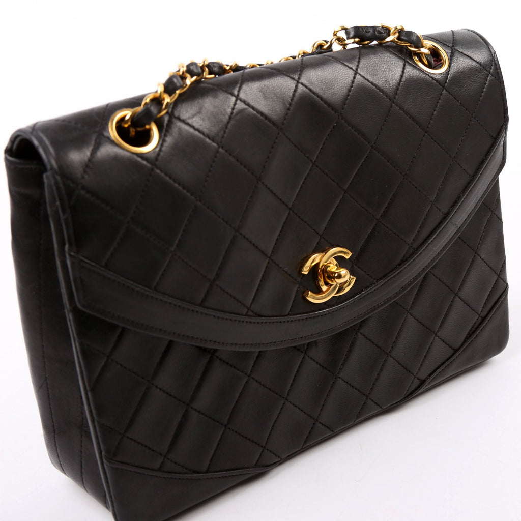 CC Flap Shoulder Bag Quilted Lambskin Vintage 0M