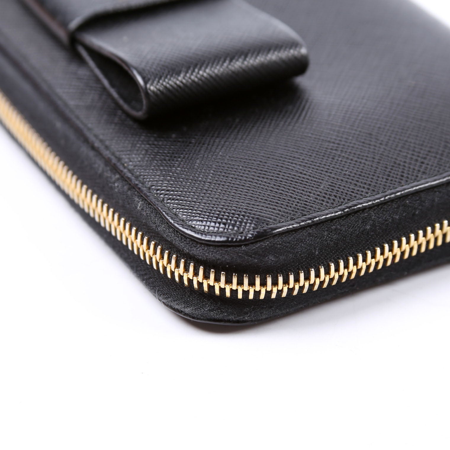 Saffiano Bow Zip Around Wallet 1M0506L Black