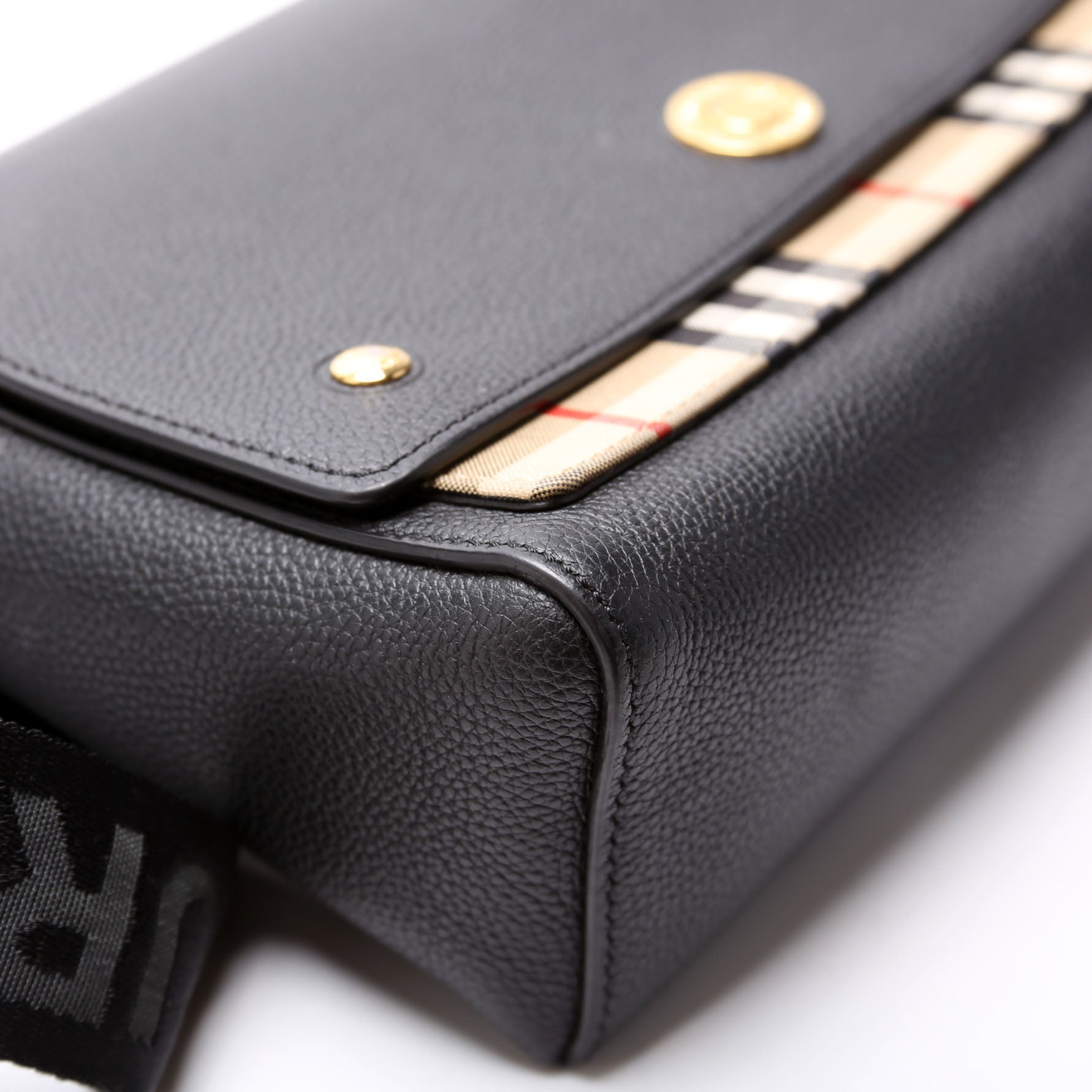Note Crossbody Vintage Check Medium Black