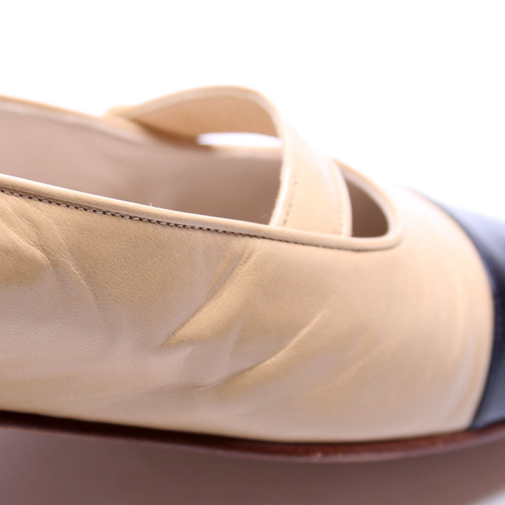 Vintage Cap Toe Ballet Flats Size 7 Nude/Black