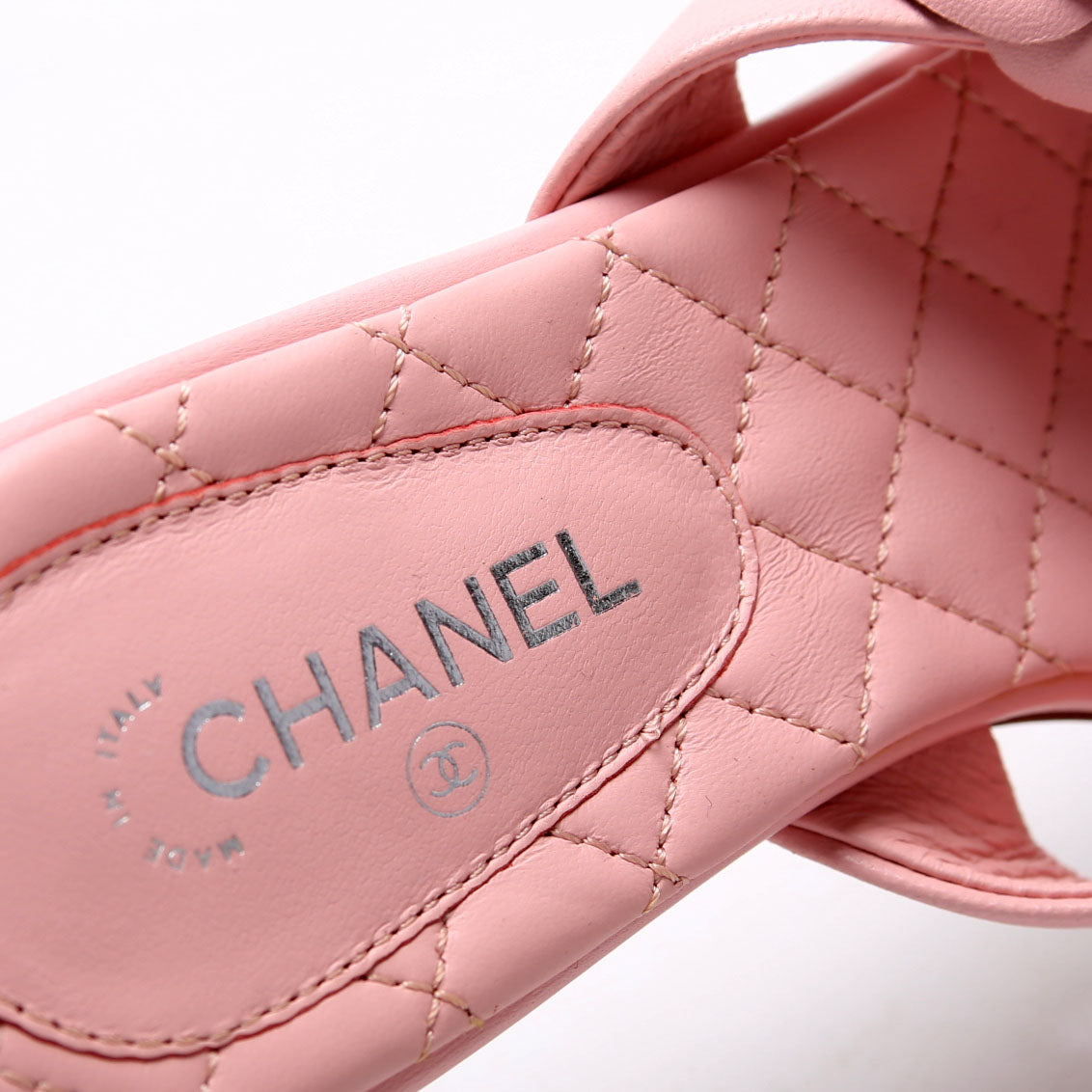 Camellia Flat Sandals Lambskin Size 36.5 Pink