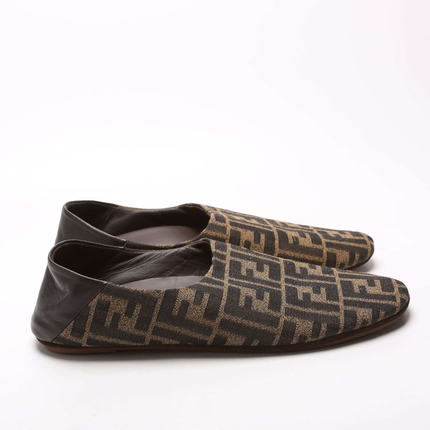 Zucca Canvas Flats Size 39 Brown