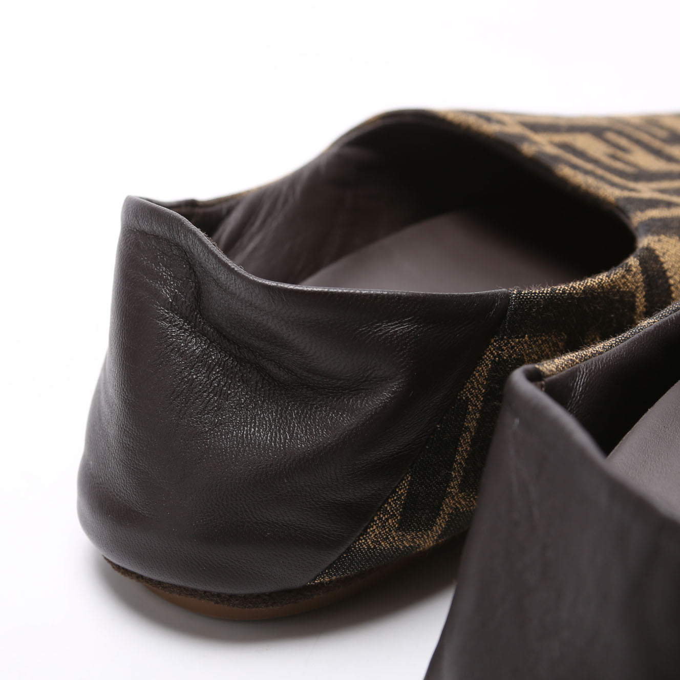 Zucca Canvas Flats Size 39 Brown