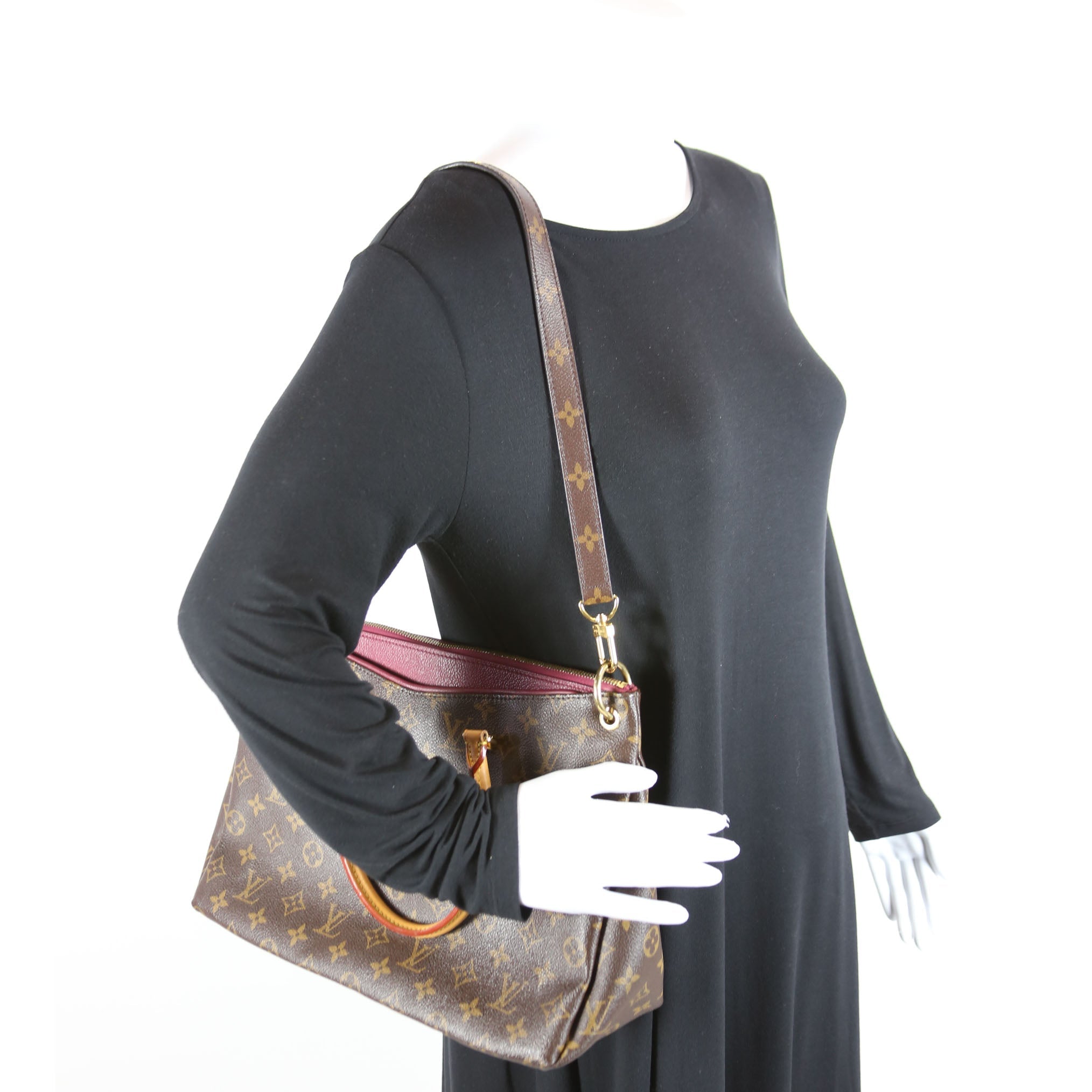 Pallas Tote Monogram Canvas Side