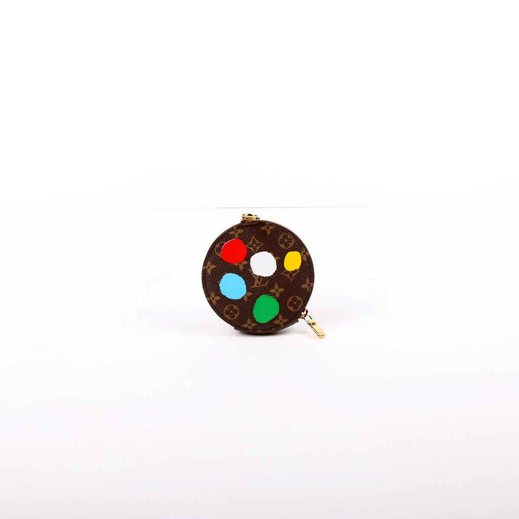 LV x YK Pochette Accessoire Round Coin Monogram