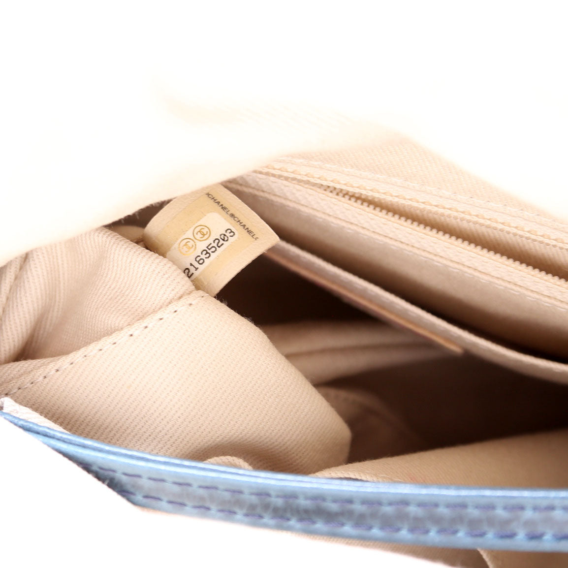 ON HOLD Tabatiere Kisslock Fold Over Quilted Aged Calfskin Bag 21M