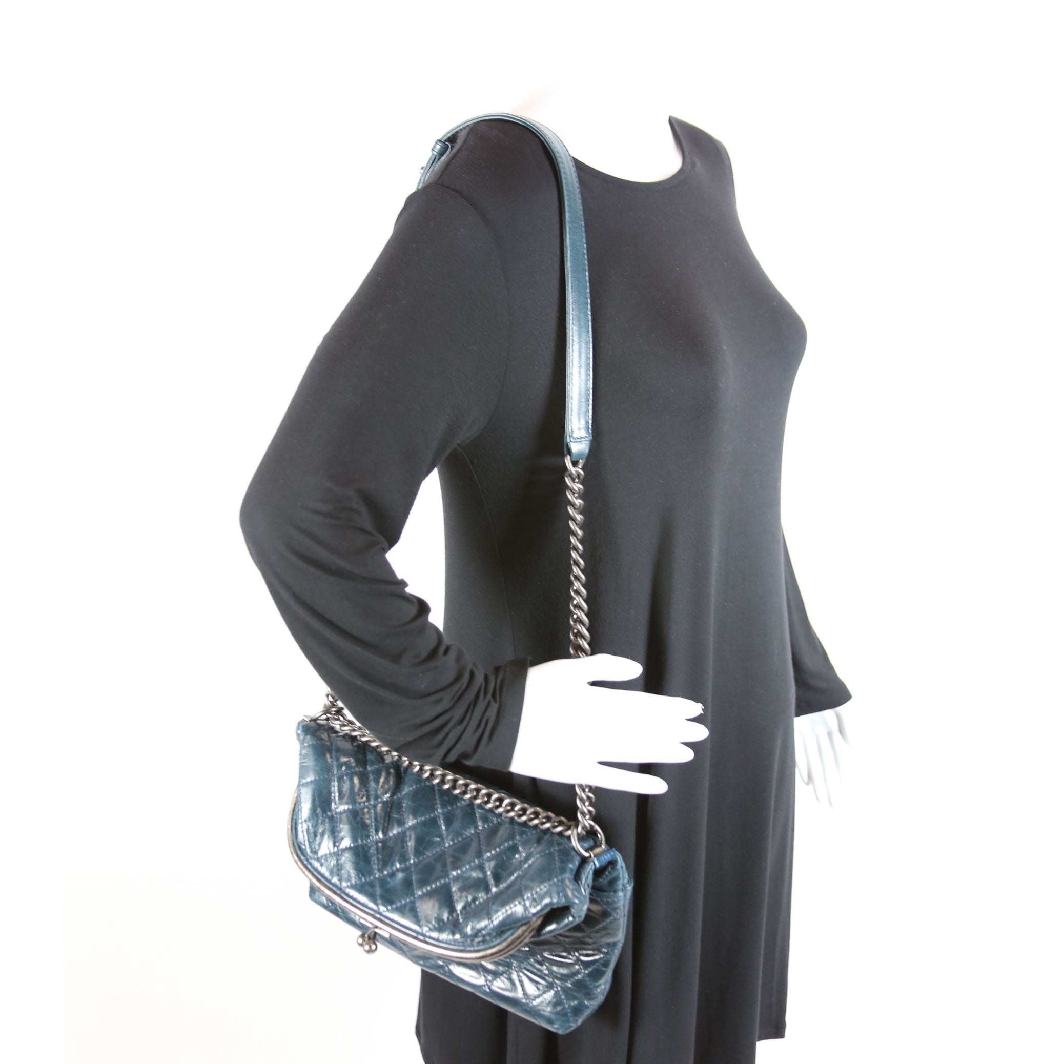ON HOLD Tabatiere Kisslock Fold Over Quilted Aged Calfskin Bag 21M