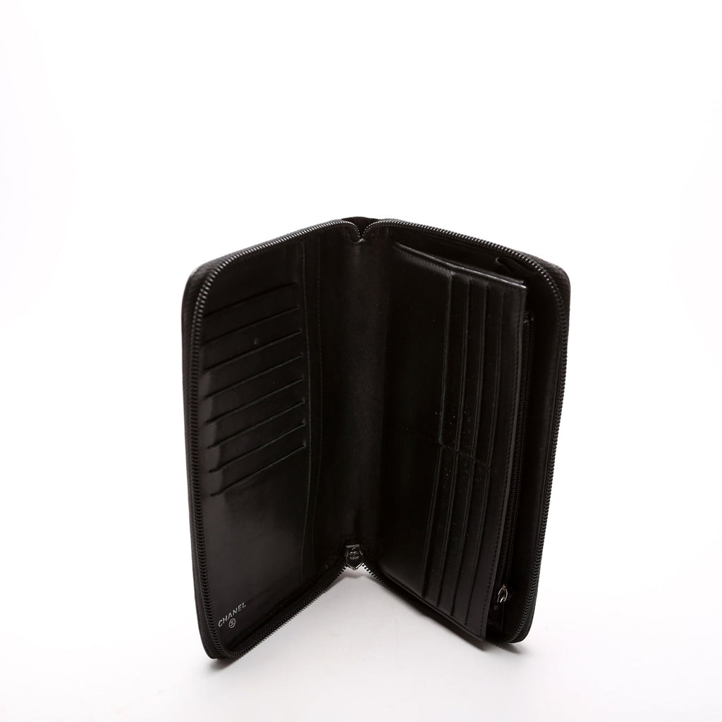 Timeless CC Zip Around Organizer Wallet 17M Black