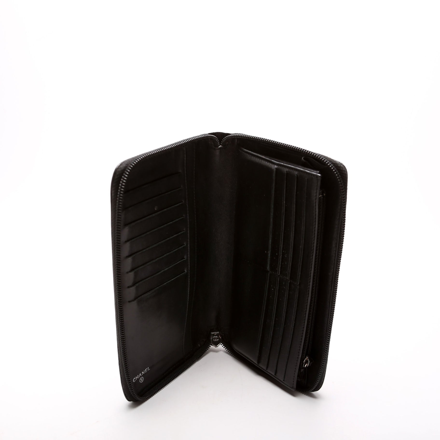 Timeless CC Zip Around Organizer Wallet 17M Black