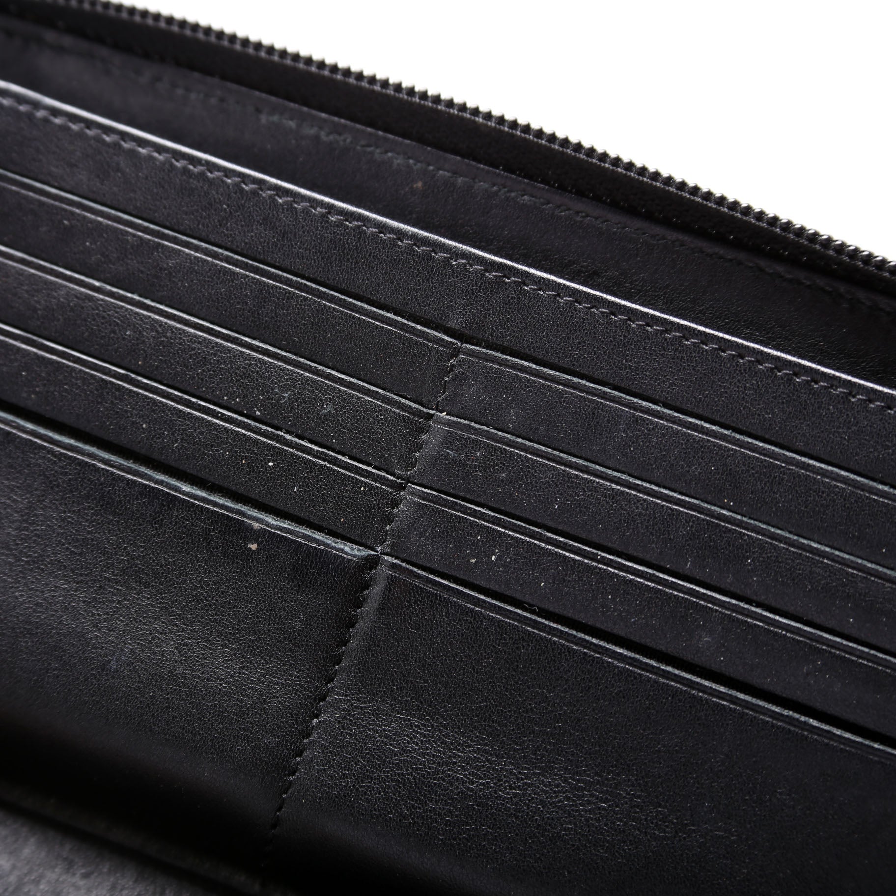 Timeless CC Zip Around Organizer Wallet 17M Black