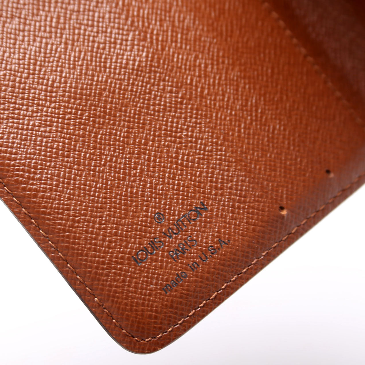 Compact Zippe Wallet Monogram