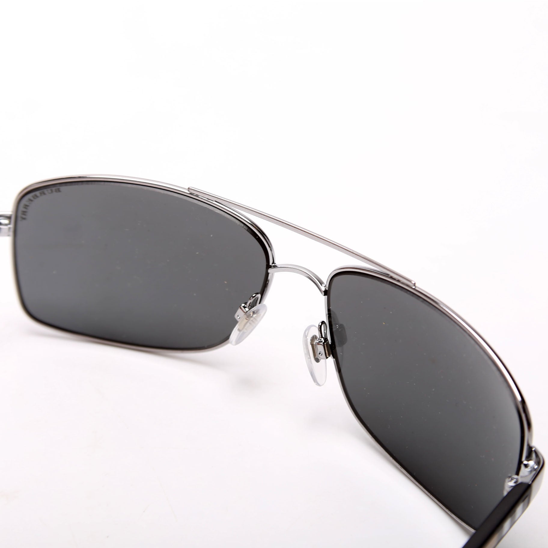 B3074 Rectangle Sunglasses Black