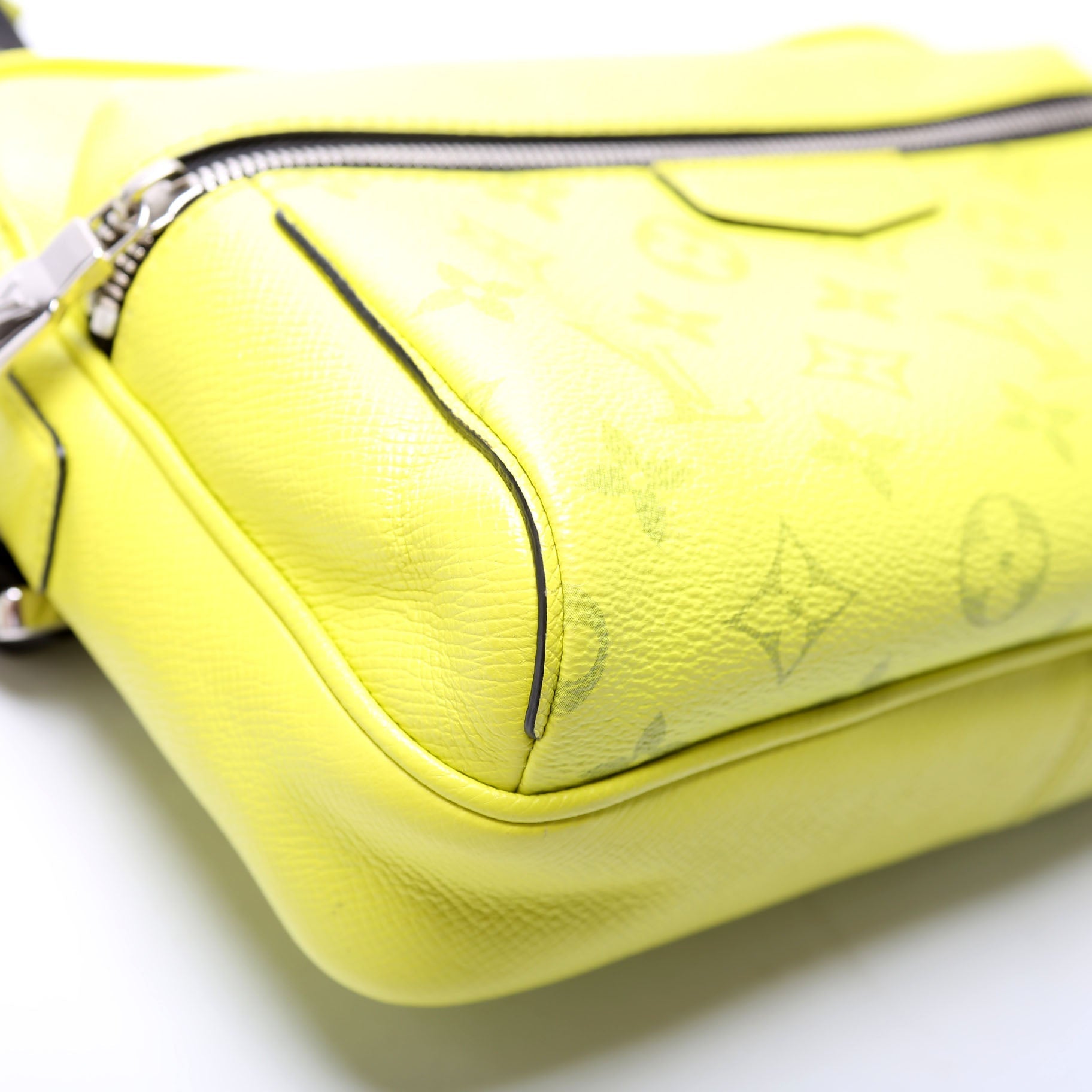 Outdoor Messenger Tiagarama