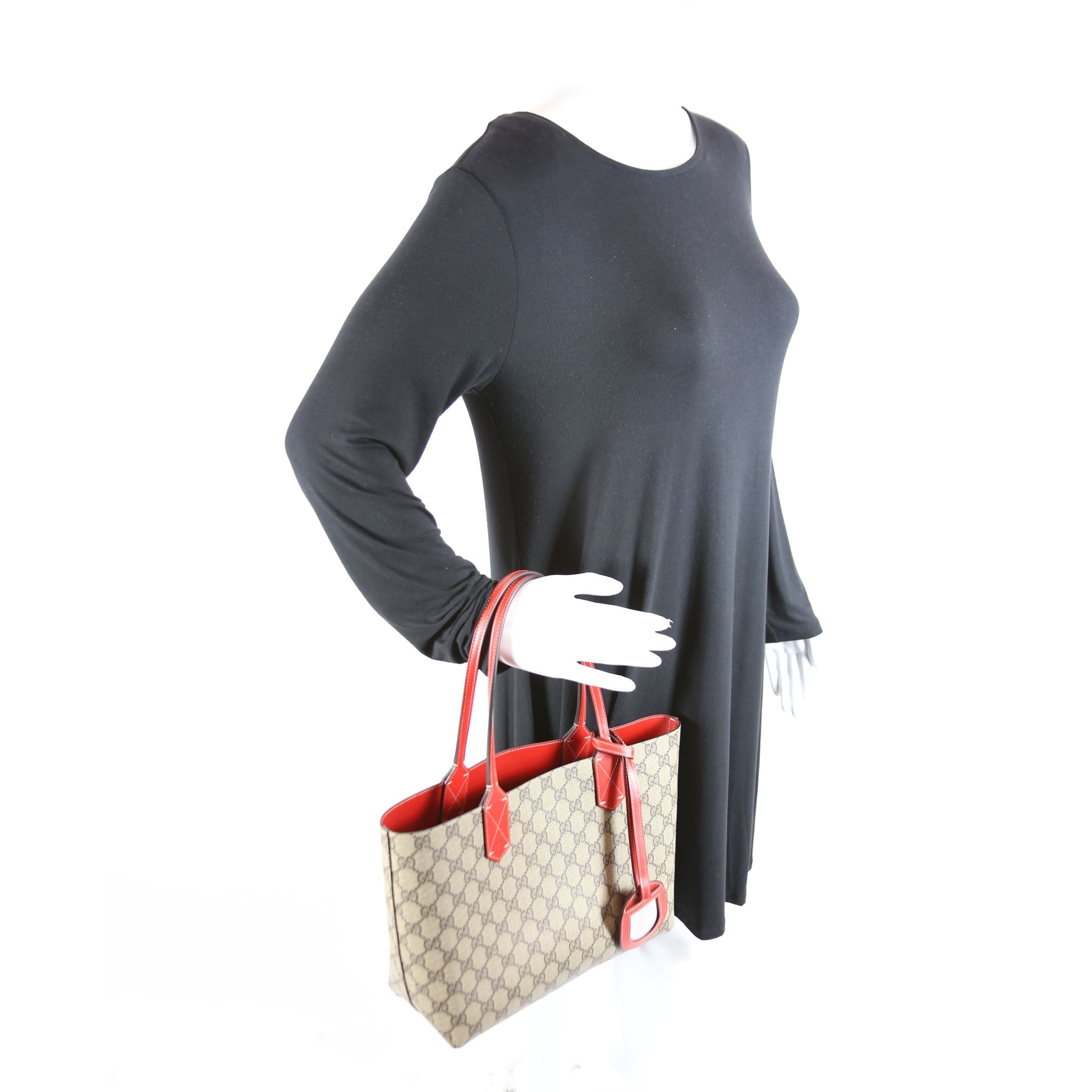 372613 GG Supreme Reversible Small Tote