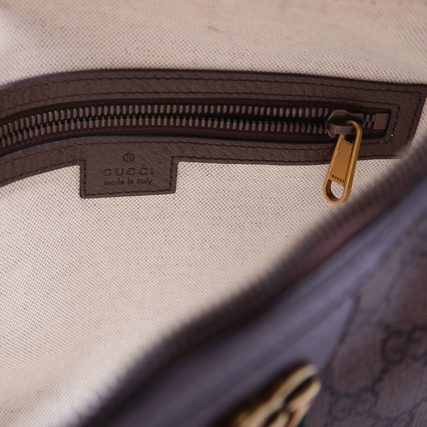 Ophidia GG Supreme Small Shoulder Bag 598125