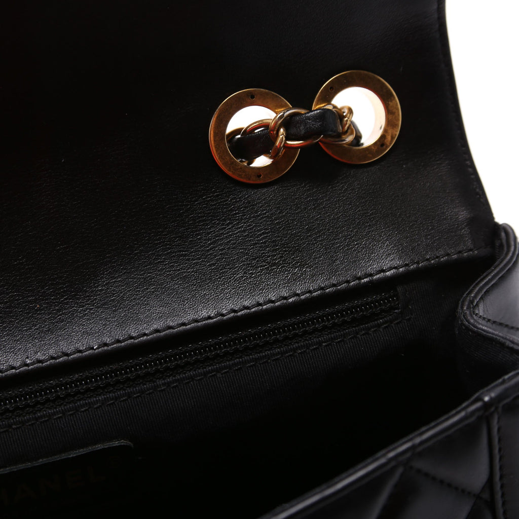 Elegant CC Medium Flap Lambskin 21M