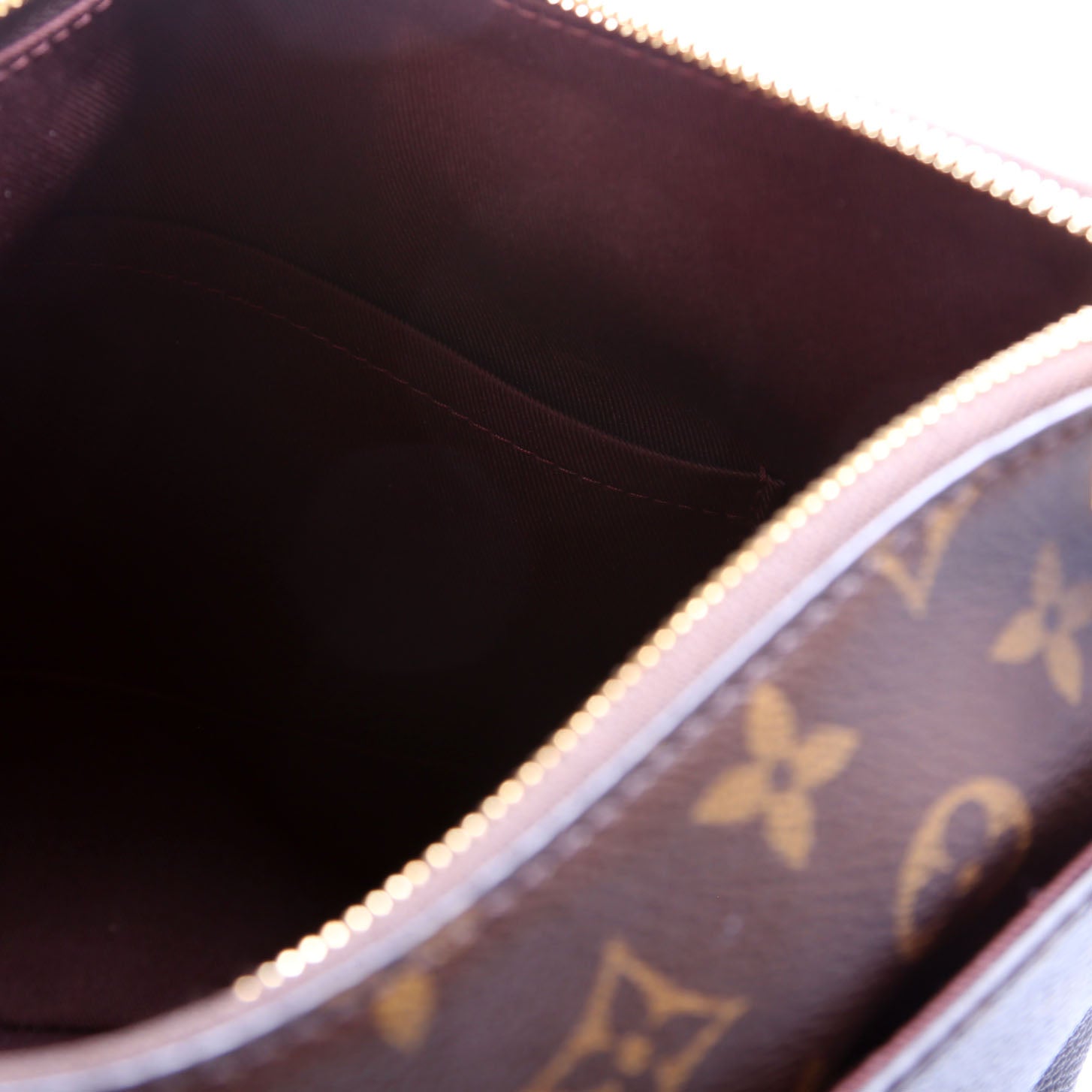 Odeon NM MM Monogram