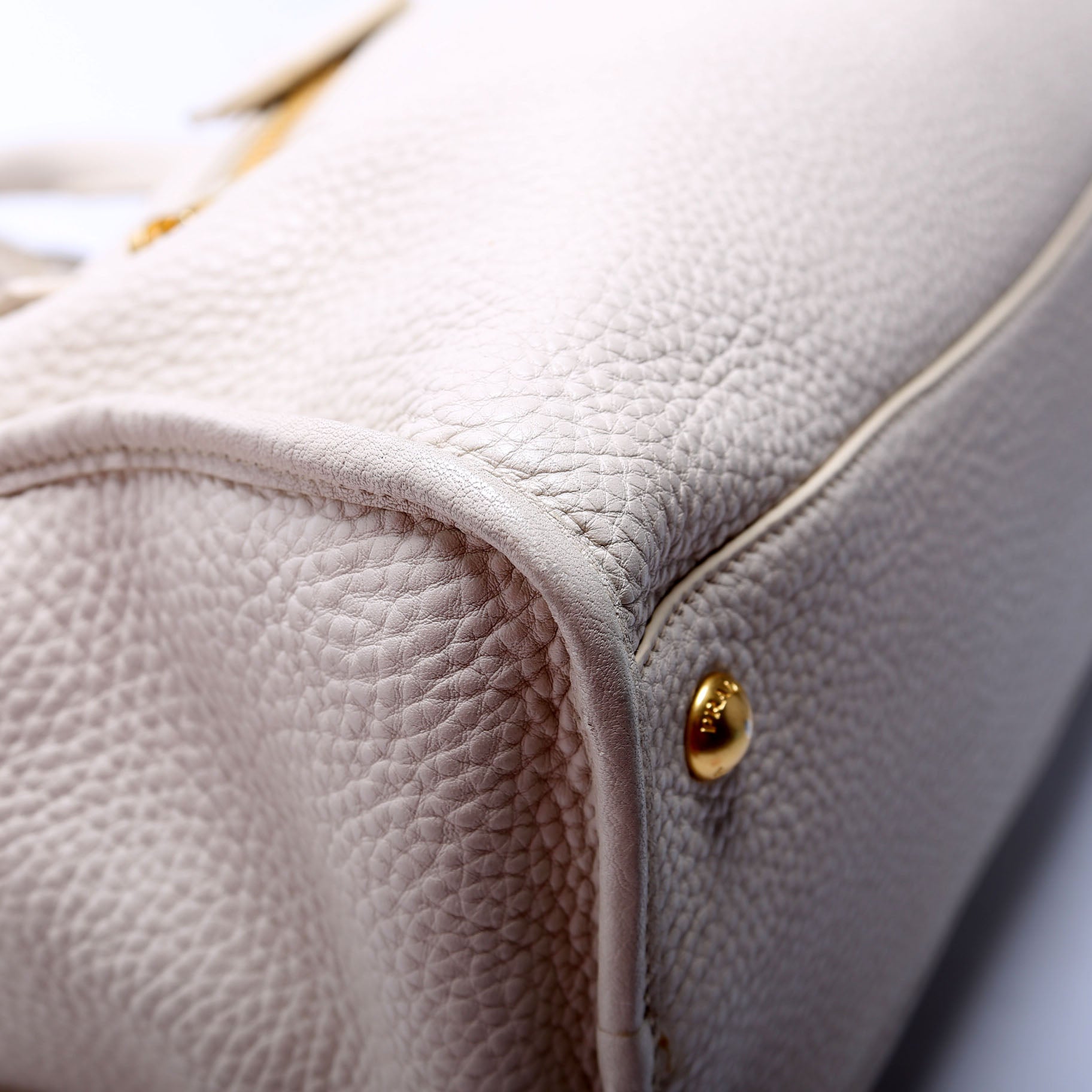 ON HOLD Vitello Daino Zip Shopping Satchel Large White