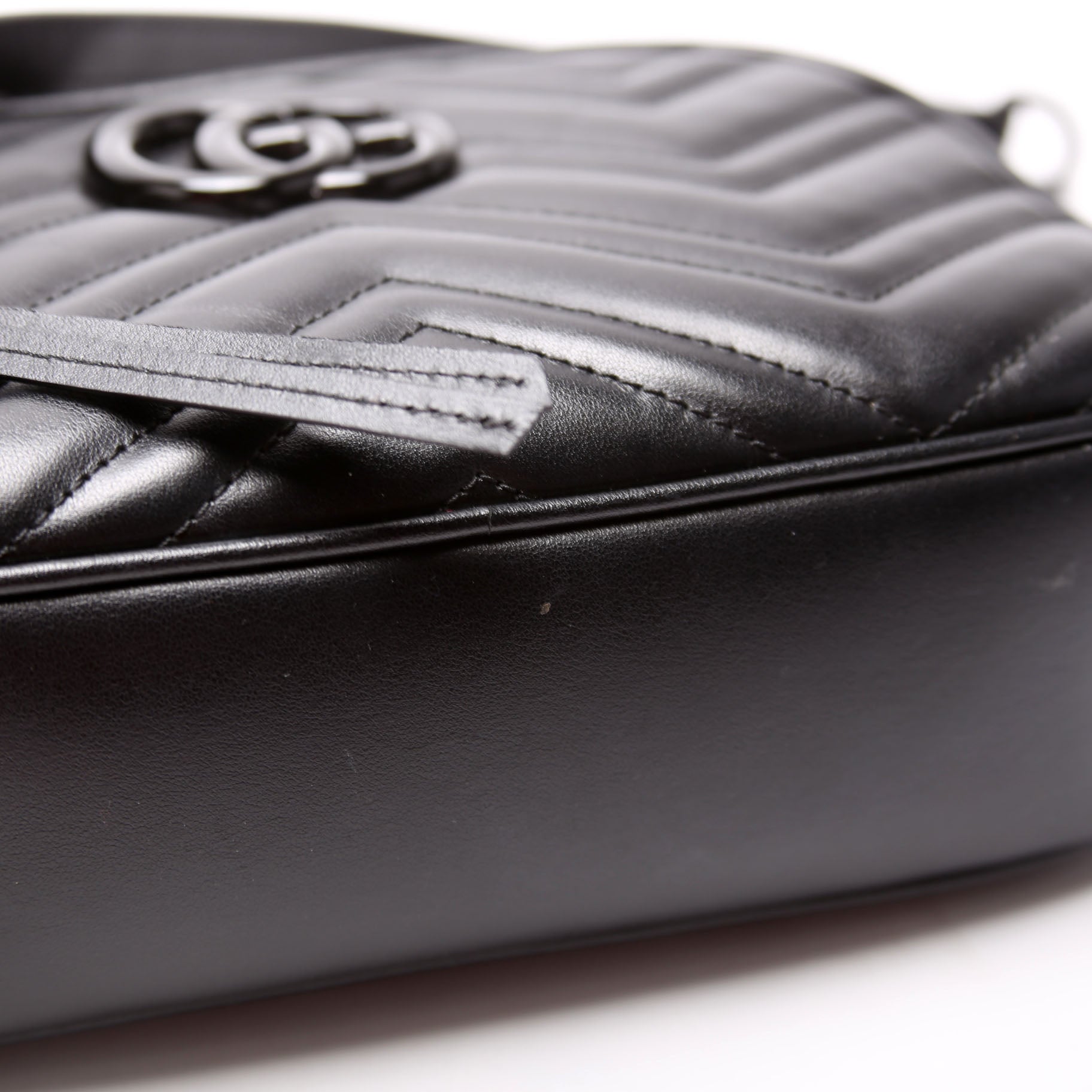 447632 Marmont Small Leather Camera Black