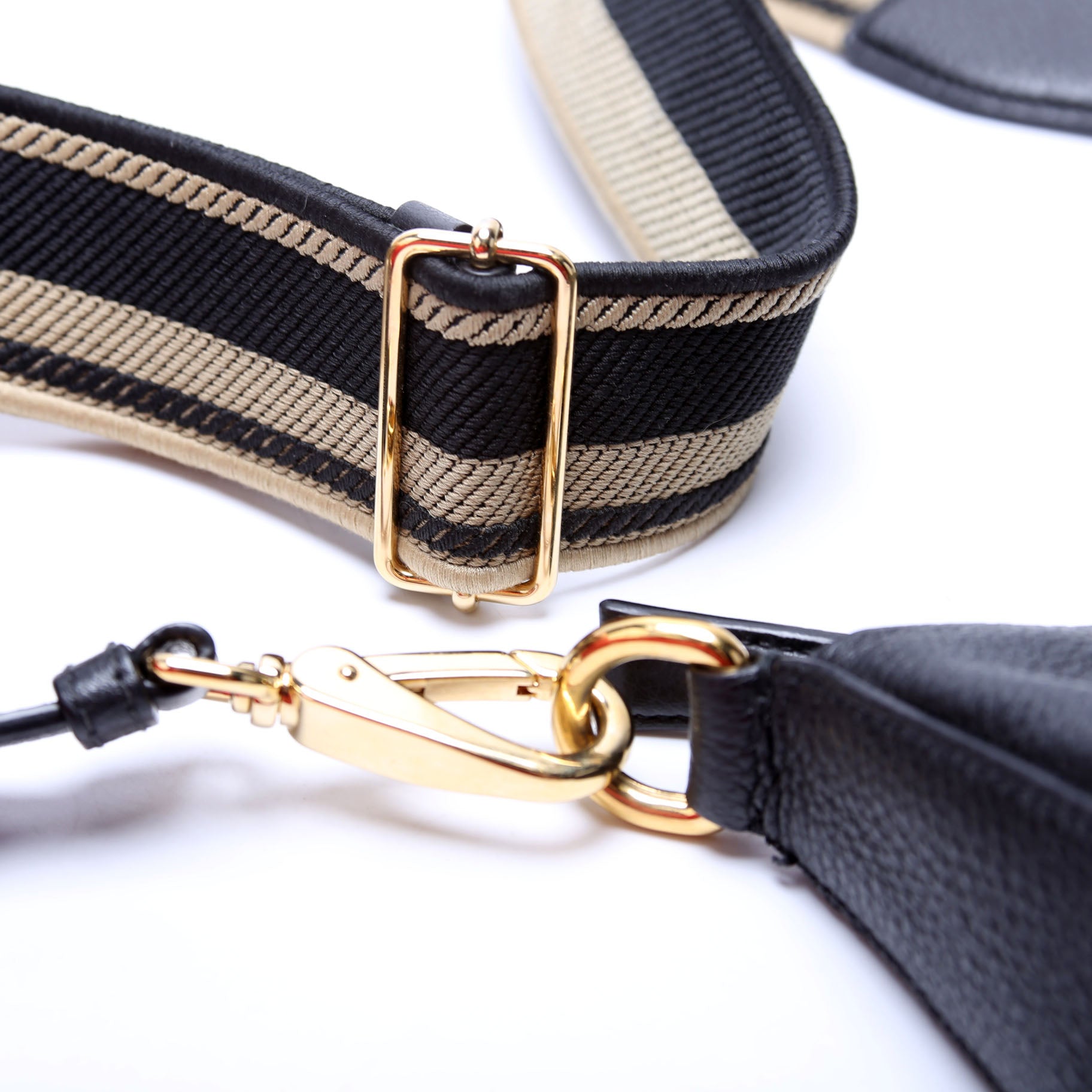 Vitello Daino Soft Leather Crossbody Black