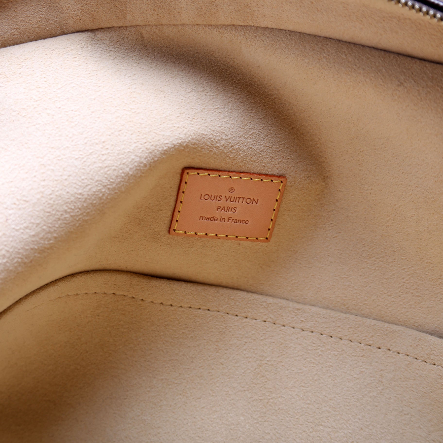 Manhattan GM Monogram