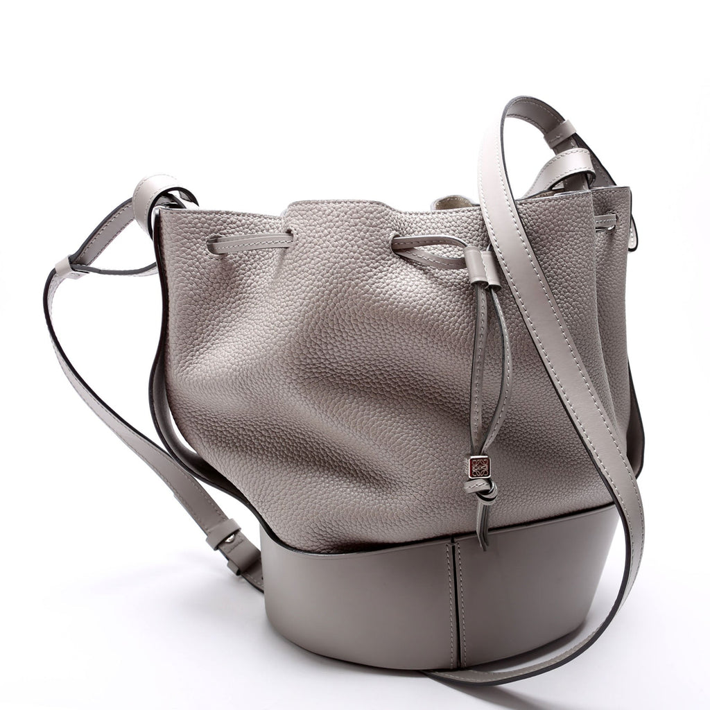 Balloon Bucket Bag Small Grain Leather Grey