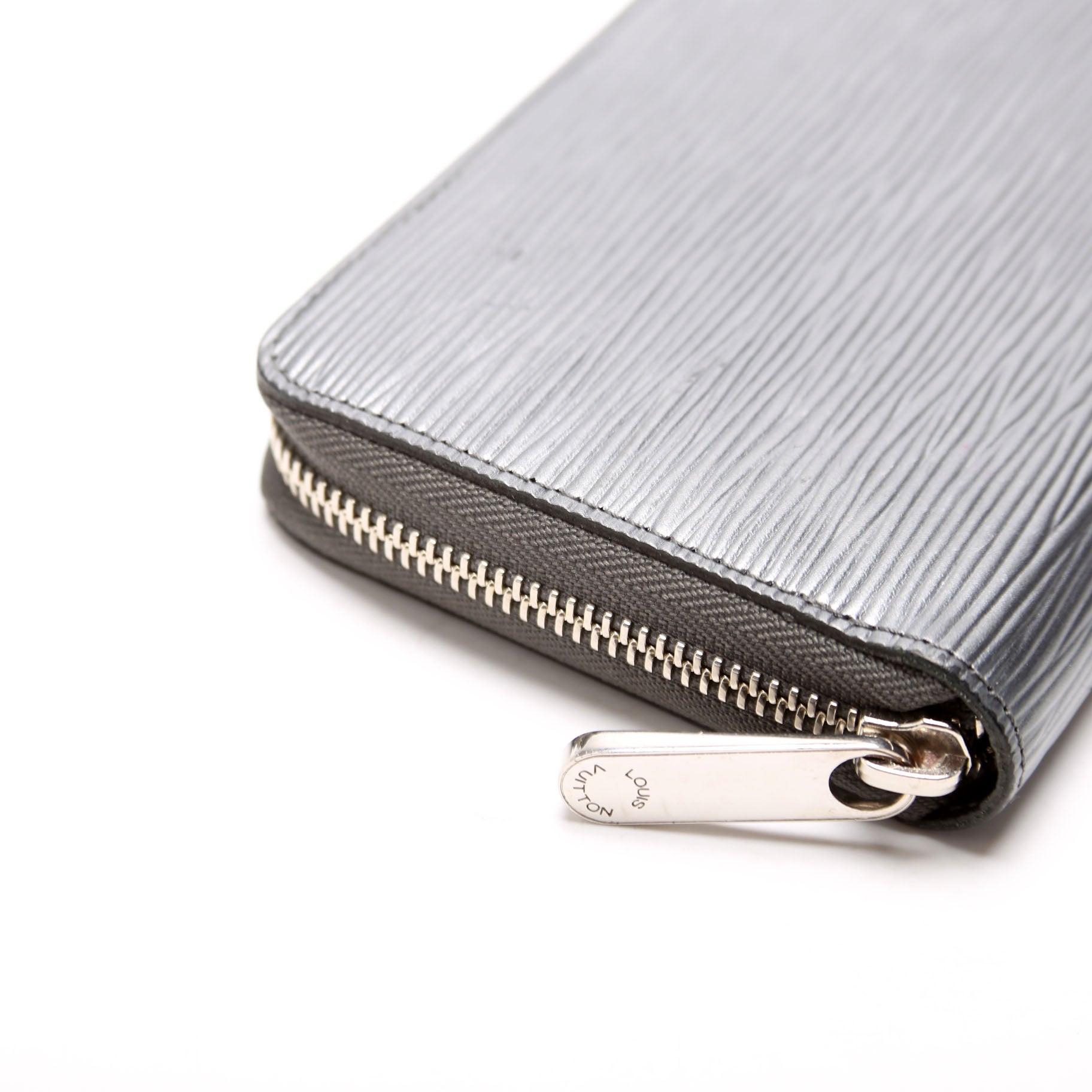 Zippy Wallet Epi Grey