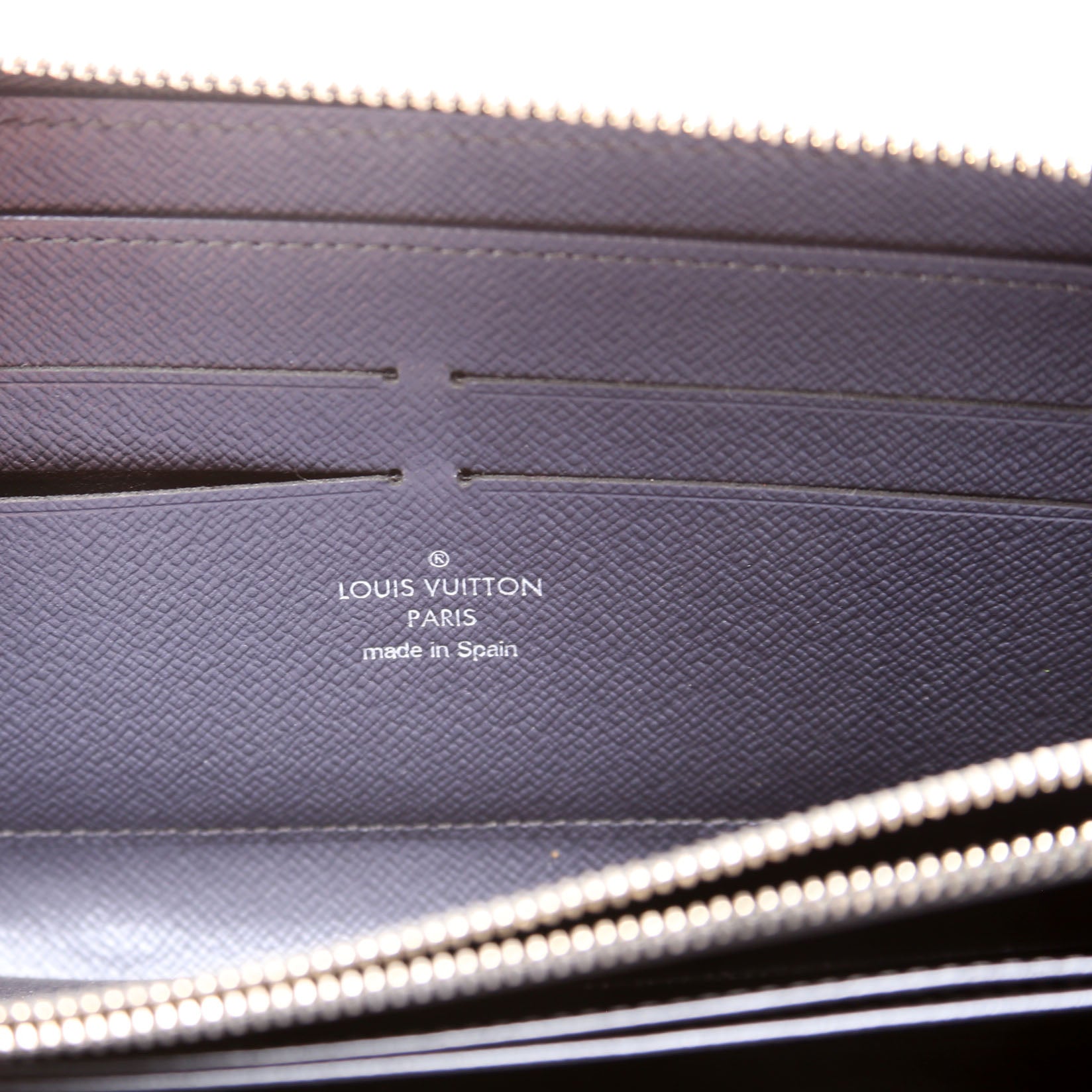 Zippy Wallet Epi Grey