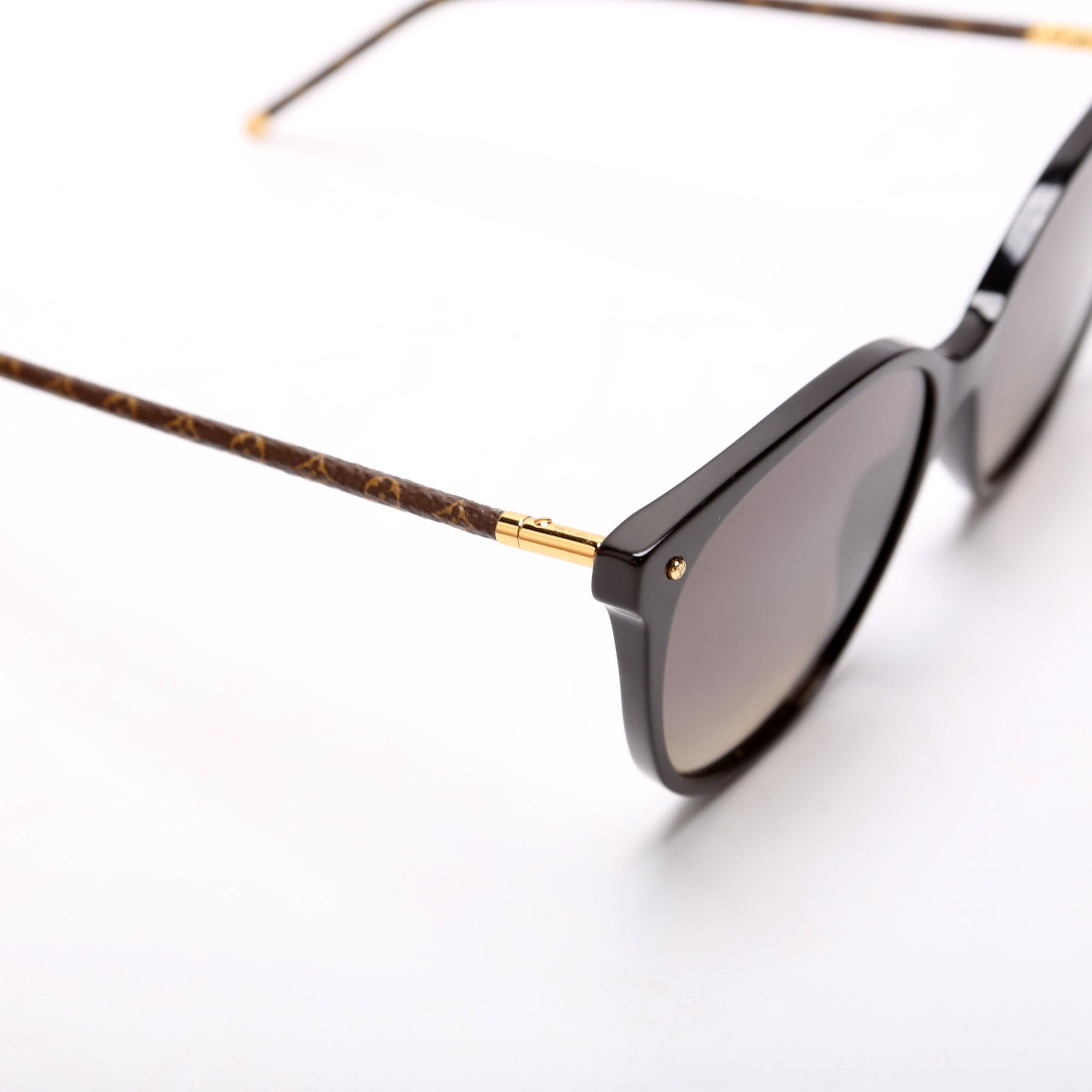 Z1710W LV First Round Sunglasses