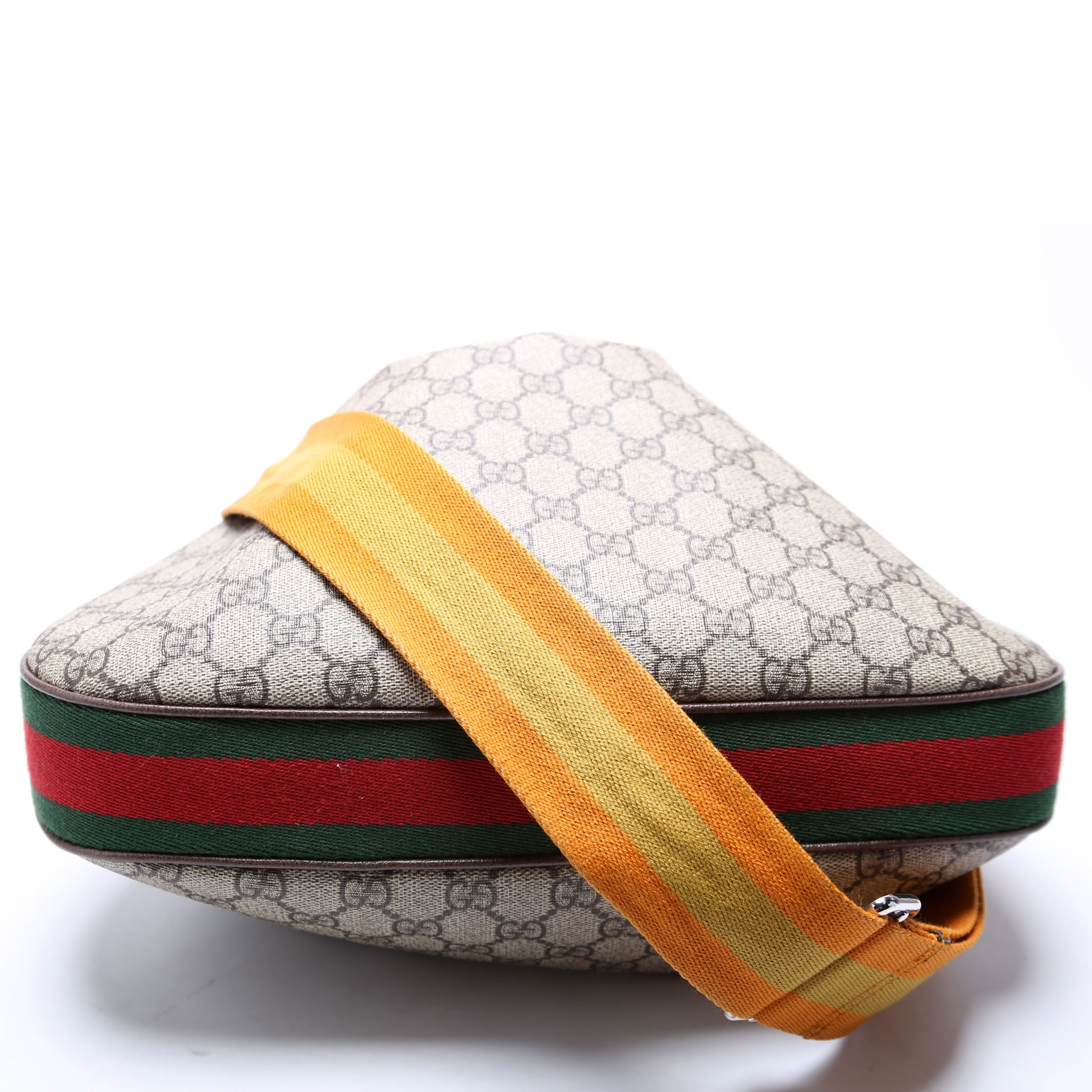 702823 Attache GG Supreme Shoulder Bag Medium