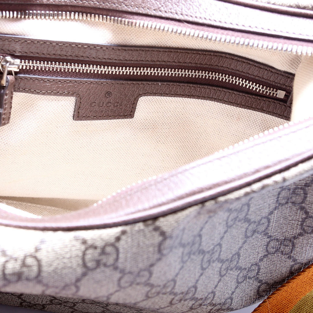 702823 Attache GG Supreme Shoulder Bag Medium