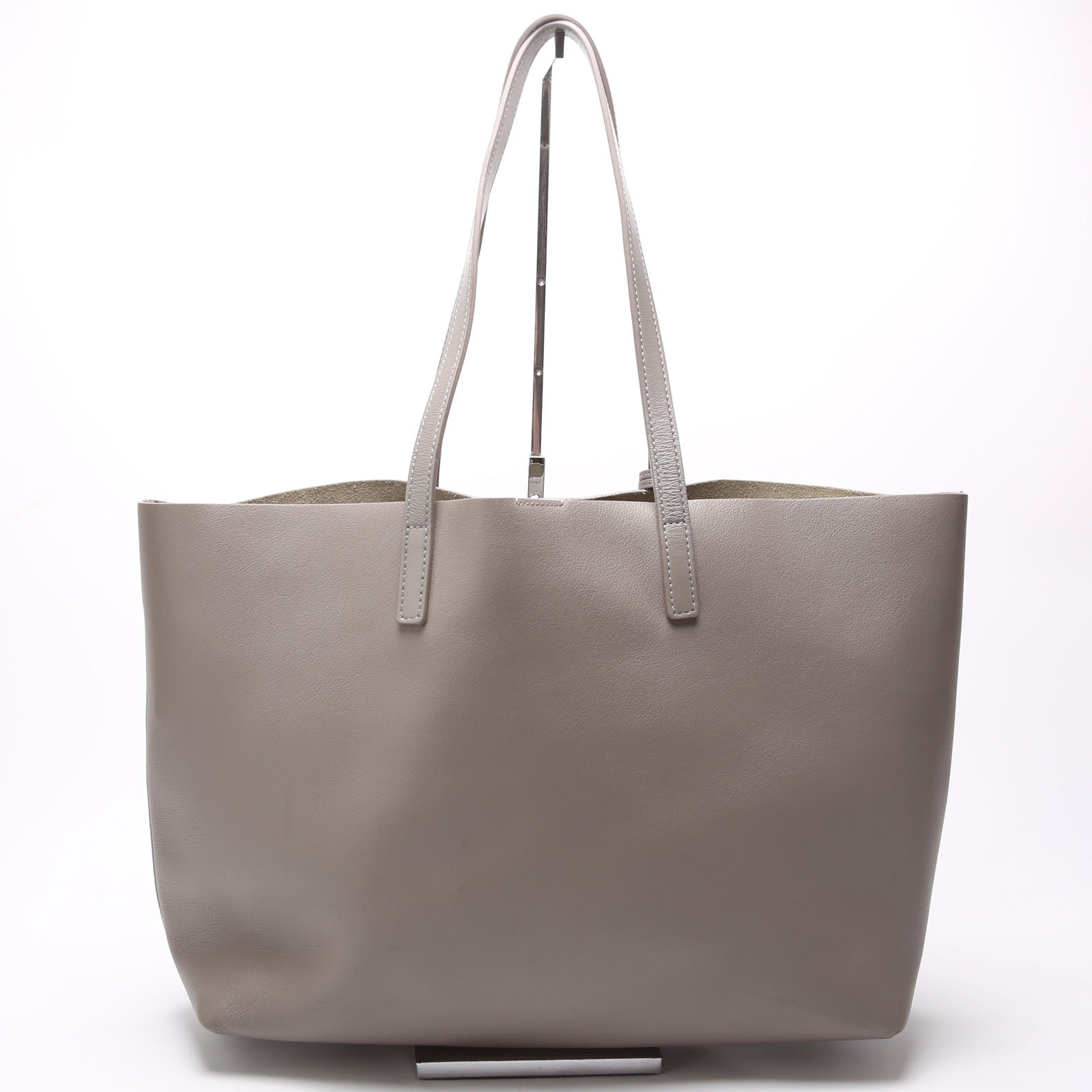 Shopping Bag East/West Supple Leather 600281 Grey