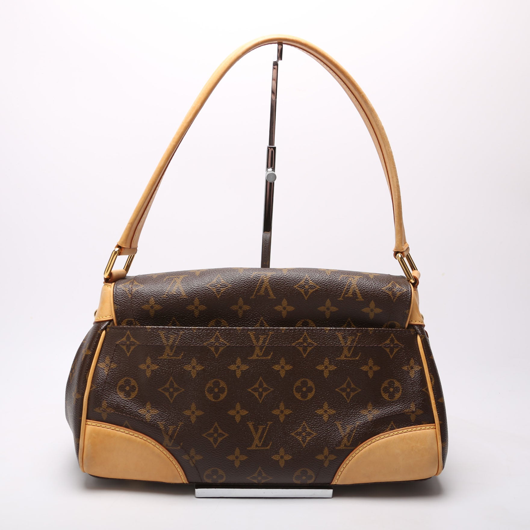 Beverly MM Monogram