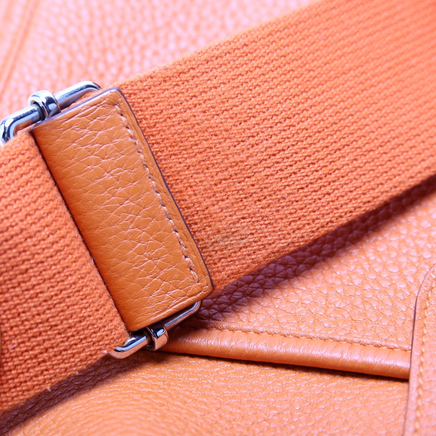 Evelyne III PM Orange