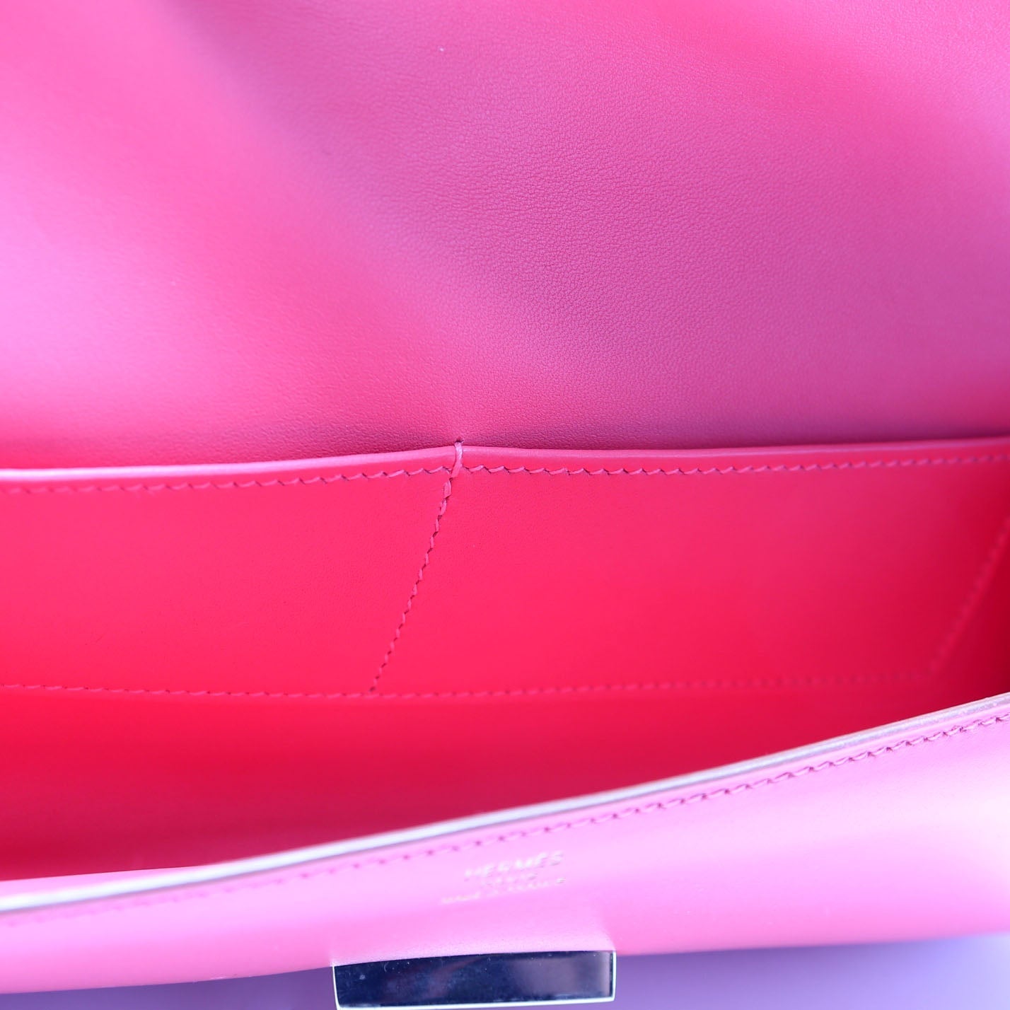 Egee Clutch Pink