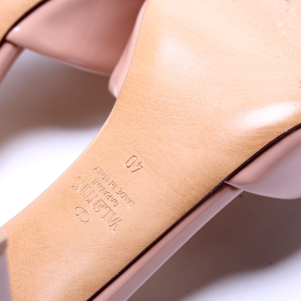 Rockstud Alcove Mesh/Patent Mules Size 40