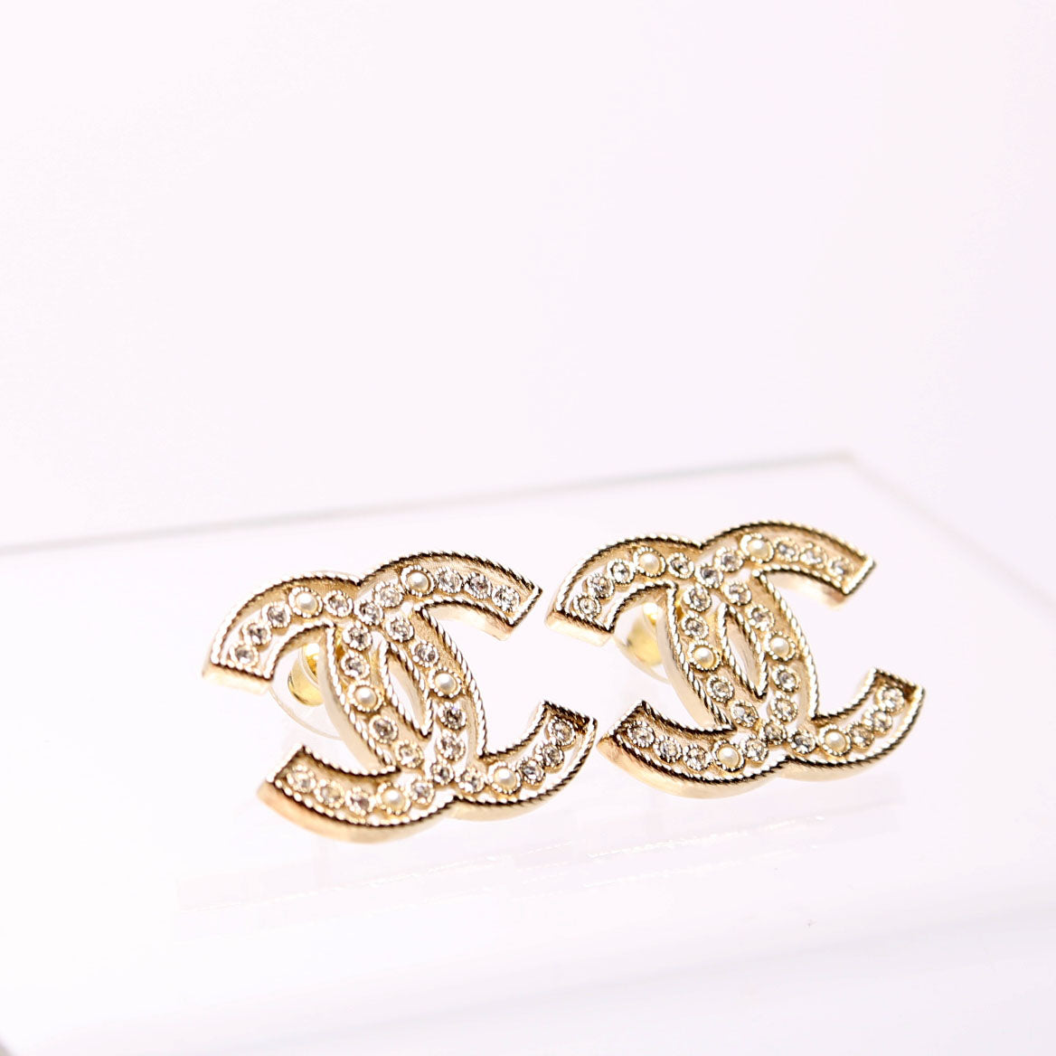 Crystal CC Stud Earrings Gold/Pearl
