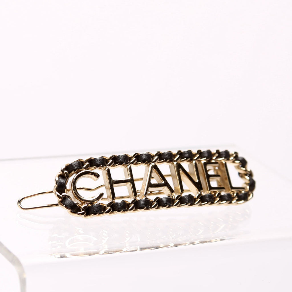 Allure Logo Hair Clip Black/Gold